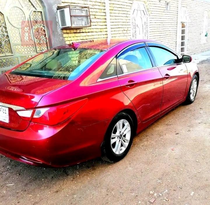 Hyundai Sonata